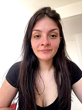 Danielaeliana online show from 09/26/25, 06:48