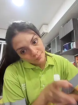 Danielaeliana online show from 11/28/25, 12:55