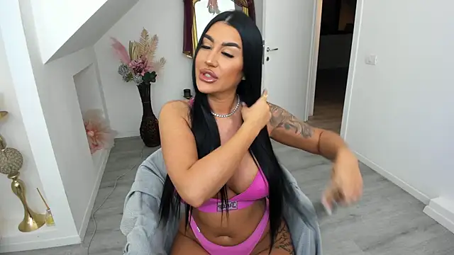 Ranya Evy online show from 02/28/26, 04:17