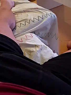 t-dog26 online show from 04/26/26, 05:05