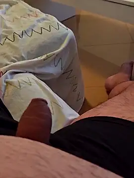 t-dog26 online show from 04/11/26, 02:08