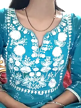 Komal0099 online show from 12/15/25, 04:07