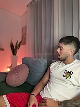 Tomas Olivia online show from 02/15/26, 06:25