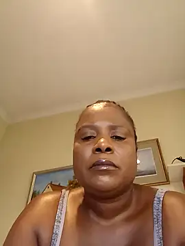 Missparis online show from 09/29/25, 11:38