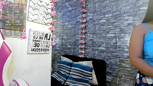 karoll  sex online show from 12/18/25, 12:53