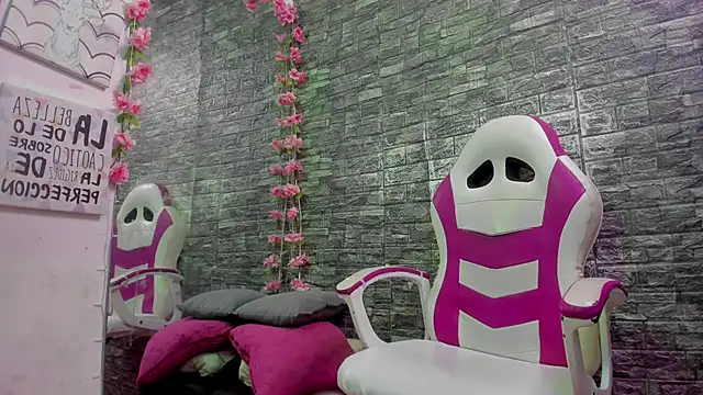 karoll  sex online show from 02/26/26, 12:38