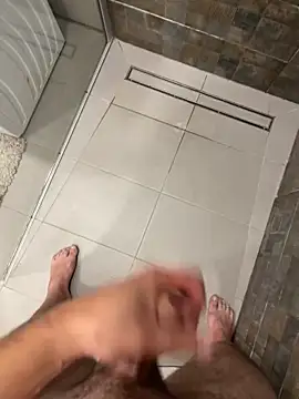 MrZli online show from 10/21/25, 04:17