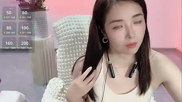 Xiali-166 online show from 09/20/25, 11:48