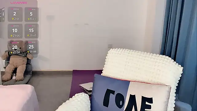 Xiali-166 online show from 02/03/26, 12:32