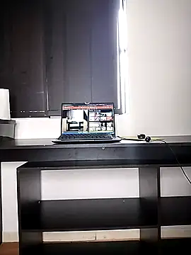 Snapshot of AikoKimura chatting on 02/25/26, 06:41 AikoKimura online show from 02/25/26, 06:41