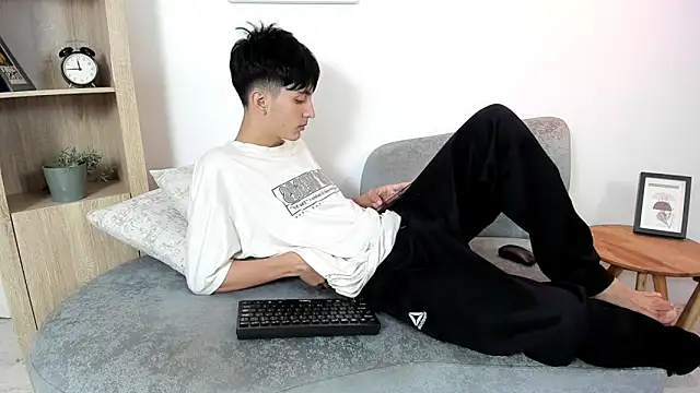 Snapshot of dear_jeycot chatting on 10/09/25, 12:49 dear jeycot online show from 10/09/25, 12:49