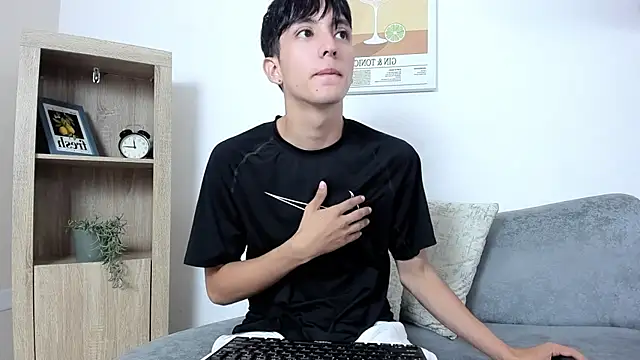 Snapshot of dear_jeycot chatting on 11/01/25, 01:05 dear jeycot online show from 11/01/25, 01:05