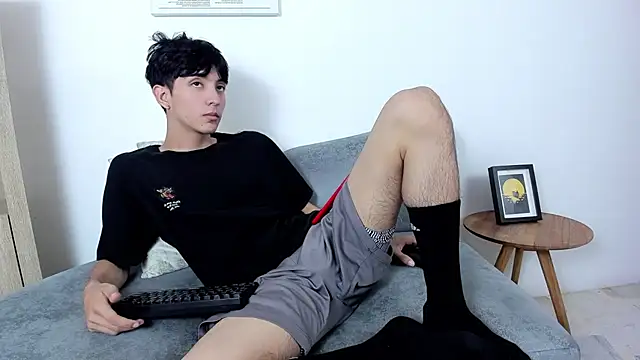 Snapshot of dear_jeycot chatting on 11/15/25, 01:48 dear jeycot online show from 11/15/25, 01:48