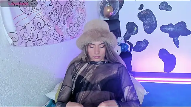 brihanna cooper online show from 12/22/25, 03:45