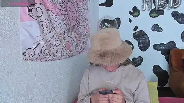 brihanna cooper online show from 11/24/25, 01:33