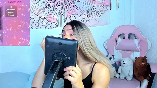 brihanna cooper online show from 05/16/26, 02:49