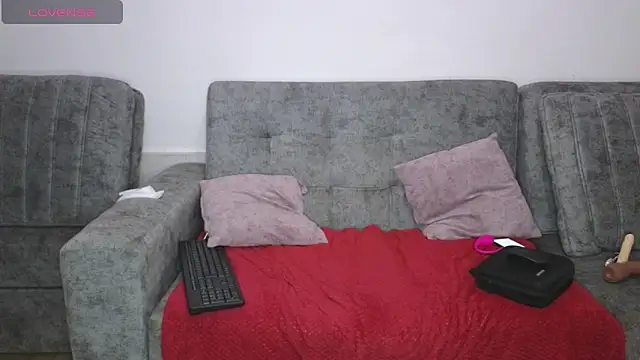 adahira08 online show from 01/19/26, 03:54