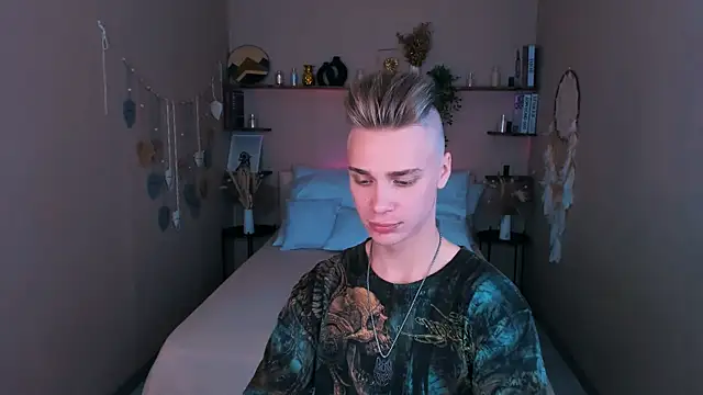 LawrenceMiles online show from 09/12/25, 10:48