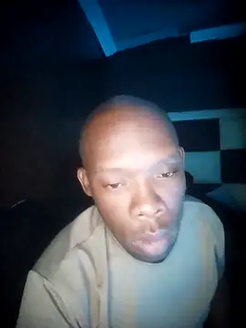 Snapshot of TinnyVsGiant chatting on 09/23/25, 08:38 TinnyVsGiant online show from 09/23/25, 08:38