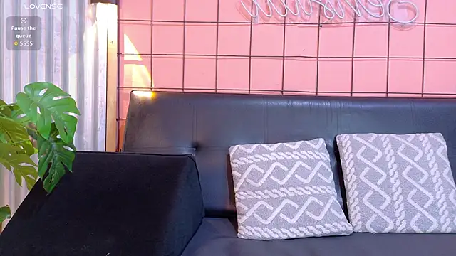 Daiisy kiss online show from 11/23/25, 01:15