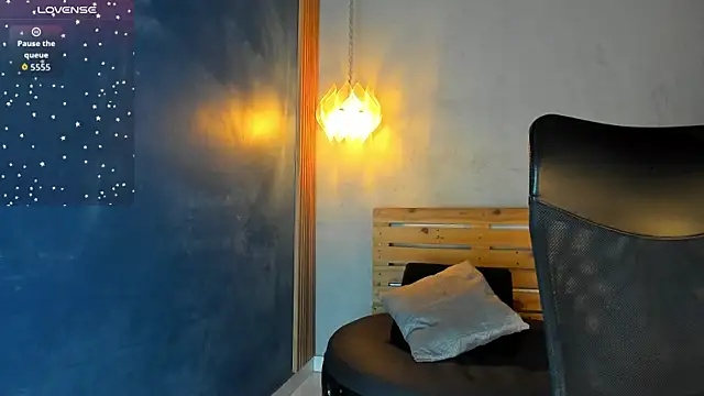 Daiisy kiss online show from 01/18/26, 11:35