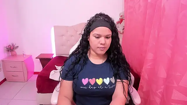 Snapshot of Gema_angels chatting on 09/19/25, 04:33 Gema angels online show from 09/19/25, 04:33
