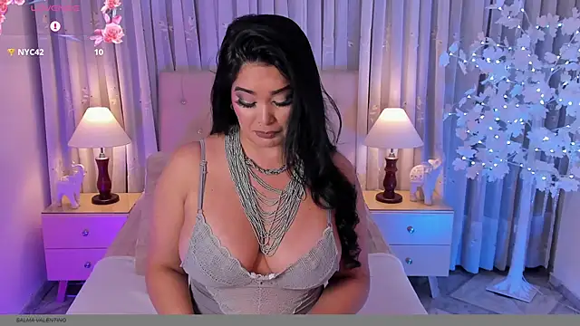 Salmavalentino online show from 05/04/26, 01:20