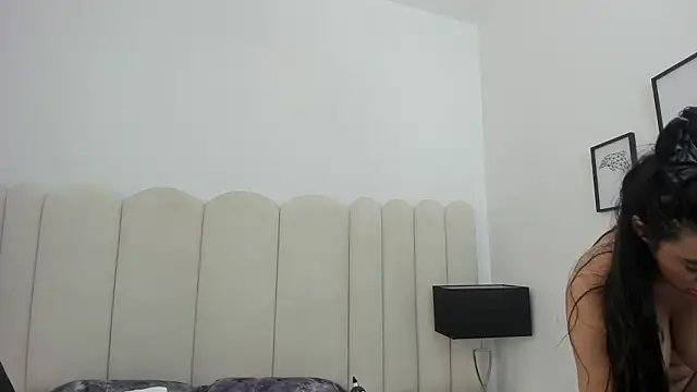 EmilyHanks  online show from 03/14/26, 08:04