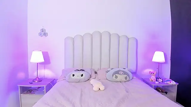 SofieBunnie online show from 07/15/26, 11:12