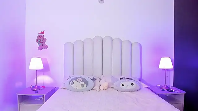 SofieBunnie online show from 03/18/26, 11:05