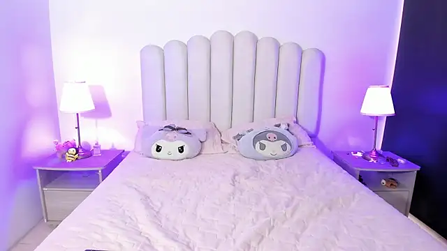 SofieBunnie online show from 09/26/25, 10:16