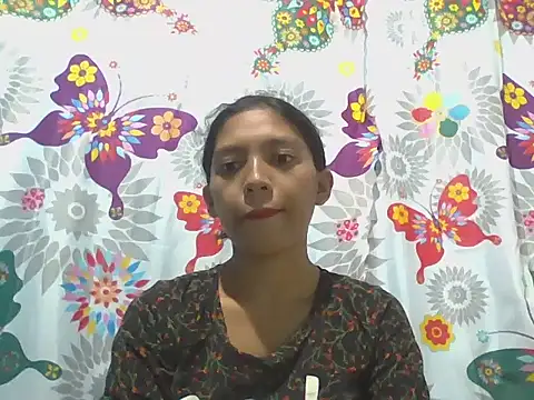 Snapshot of preggymom19 chatting on 09/10/25, 03:38 preggymom19 online show from 09/10/25, 03:38