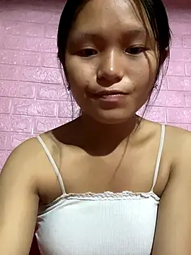 Snapshot of milo_bae chatting on 10/23/25, 01:37 milo bae online show from 10/23/25, 01:37