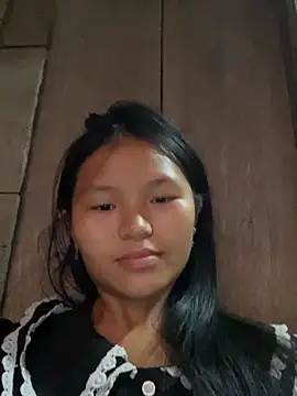 milo bae online show from 04/11/26, 10:35