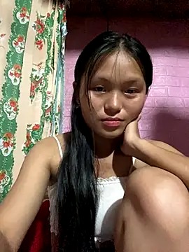 Snapshot of milo_bae chatting on 10/12/25, 01:56 milo bae online show from 10/12/25, 01:56