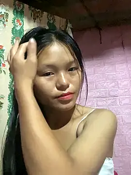 Snapshot of milo_bae chatting on 10/04/25, 11:28 milo bae online show from 10/04/25, 11:28