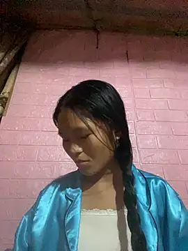 Snapshot of milo_bae chatting on 11/01/25, 06:30 milo bae online show from 11/01/25, 06:30