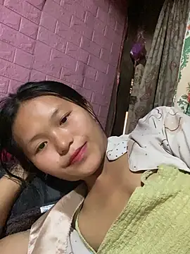 milo bae online show from 12/21/25, 03:30