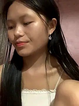 Snapshot of milo_bae chatting on 09/09/25, 03:38 milo bae online show from 09/09/25, 03:38