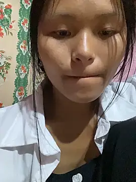 Snapshot of milo_bae chatting on 11/10/25, 09:58 milo bae online show from 11/10/25, 09:58