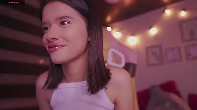 Lana Dreams  online show from 11/15/25, 12:14