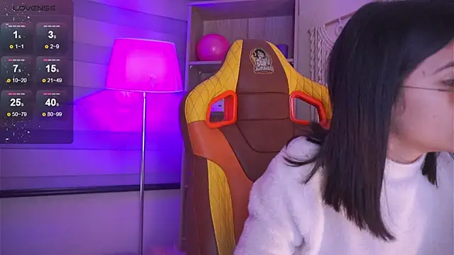 Lana Dreams  online show from 11/29/25, 12:55