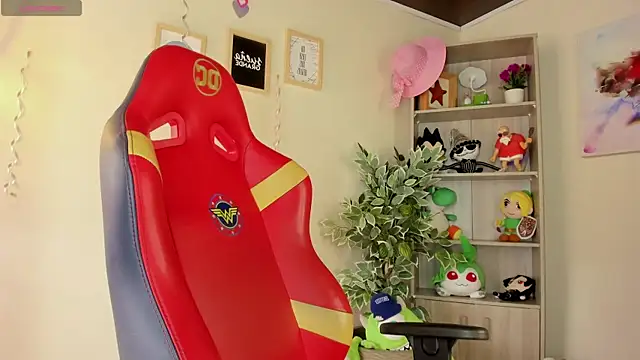 Lana Dreams  online show from 09/20/25, 02:11