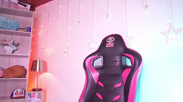 Lana Dreams  online show from 11/11/25, 12:49