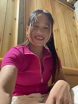 phungtiti online show from 09/26/25, 02:24