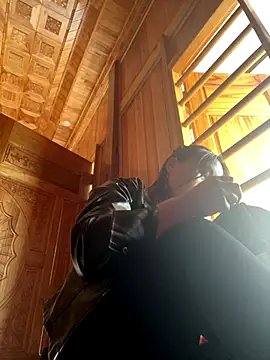 phungtiti online show from 12/23/25, 02:00