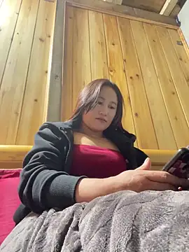 phungtiti online show from 02/25/26, 01:17