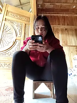 phungtiti online show from 05/12/26, 12:19