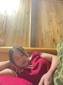 phungtiti online show from 12/22/25, 01:33