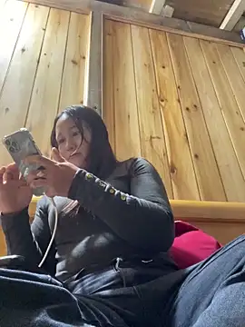 phungtiti online show from 03/05/26, 12:40